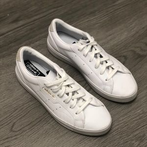 Adidas originals sleek sneaker, women’s 7.5